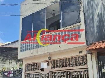 Casa · 125m² · 4 Quartos · 2 Vagas · Sobrado com 2 casas no centro do bairro São João