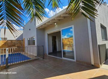 Casa · 221m² · 4 Quartos · 4 Vagas · Casa em Codominio a Venda em Uberaba - Imovel a venda em Uberaba Jardim do Lago