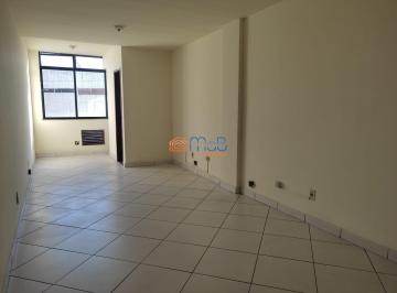Comercial · 64m² · 1 Quarto · Ótima sala comercial para locação no centro de Macaé
