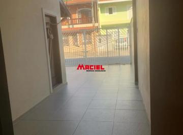 Casa · 111m² · 3 Quartos · 2 Vagas · Sobrado no Jardim Sul