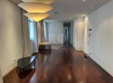 Área de Serviço · Imoveis - em Itaim Bibi