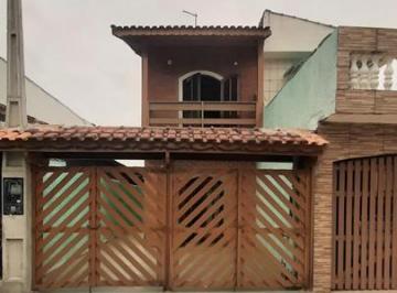 Casa de 2 quartos, Itanhaém · Sobrado com 02 dormitórios a venda no Suarão - Itanhaem