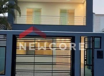 Casa · 216m² · 3 Quartos · 2 Vagas · Sobrado em Rua Pioneiro Antônio de Paula Freitas - Jardim Império do Sol - Maringá/PR