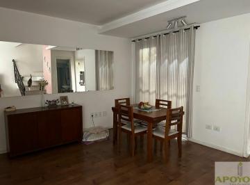 Casa · 72m² · 3 Quartos · 1 Vaga · Lindo sobrado em condomínio a venda