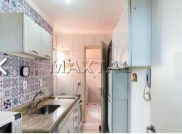 Apartamento · 53m² · 2 Quartos · 1 Vaga · Apartamento de 53m², com 2 dormitórios, 1 banheiro, área de serviço com lavanderia e 1 vaga.