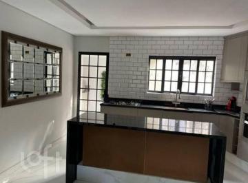 https:__pui.loft.com.br_listings_0b9fd2e0-09f7-46b9-8df0-e36780761eb7_photos_d7b2cdc5?preset=desktop · Casa à venda - em Cursino