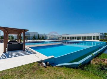 Terreno · 360m² · Terreno á venda no Condomínio Reservas do Lago, com 360m² em Nova Santa Rita RS
