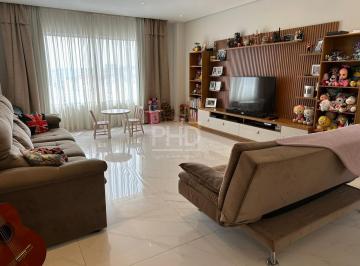 Casa · 330m² · 3 Quartos · 6 Vagas · Sobrado perfeito para realizar seu sonhos .