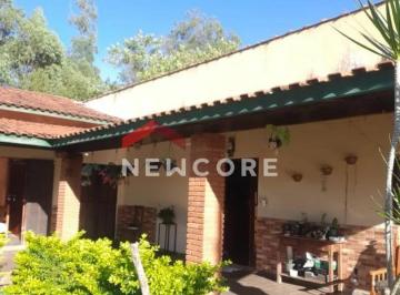 Casa · 147m² · 2 Quartos · 3 Vagas · Casa em Rod. Castelo Branco, km 292 - Centro - Águas de Santa Bárbara/SP