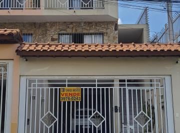 Casa de 3 quartos, São Paulo · Sobrado Grande 3 Dorms. Suíte e 4 vagas!