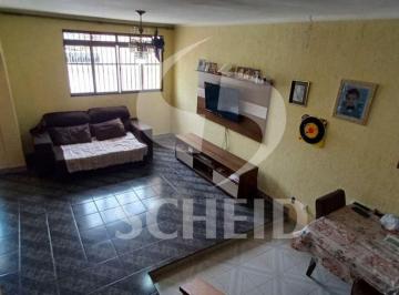 Casa · 157m² · 4 Quartos · 2 Vagas · Casa no bairro Campo Grande, 157m2, 3 quartos, sendo 1 suite, 2 salas, cozinha, edícula e 2 vagas.
