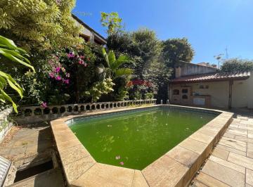 Casa · 250m² · 3 Quartos · 4 Vagas · Sobrado a venda no Jardim Floresta / Tremembé