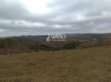 Rural · 1840008m² · Oportunidade Única: Fazenda Santa Lúcia em Barbacena, MG - Localidade do Faria