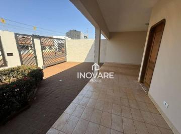 11fce180cc1fb1015b5ffd44b860ac78c8c46dee · Casa com 3 dormitórios à venda, 214 m² por R$ 600.000,00 - Setor Afonso Pena - Itumbiara/GO
