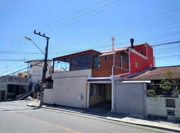 Casa · 200m² · 2 Quartos · 1 Vaga · Casa  SÃO JOSÉ - SC
