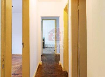 Apartamento · 59m² · 3 Quartos · Apartamento térreo de 3 dormitórios no Menino Deus