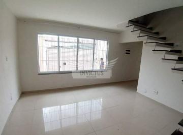Casa · 125m² · 2 Quartos · 3 Vagas · Sobrado com 2 Quartos para Comprar, 125m² - Vila Alzira em Santo André/SP.