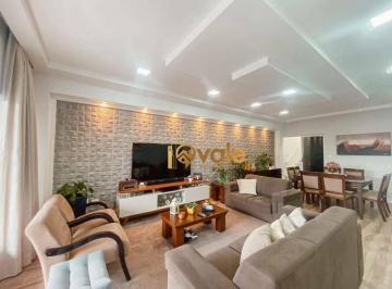 c04a81761e413620f75875996f568f71289a3f8a · Casa 5 quartos à venda, 250 m² - Jardim América - Jacareí/SP