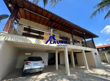 Foto 01 · Casa em condomínio: 3 quartos, 1 suíte, 3 salas, 2 banheiros, 4 vagas, 350m² em Vinhedo-SP, Condomín