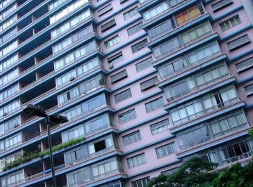 Apartamento , São Paulo · Exclusivo no Ed. Louvre: Elegância e Sofisticação em Um Só Andar!