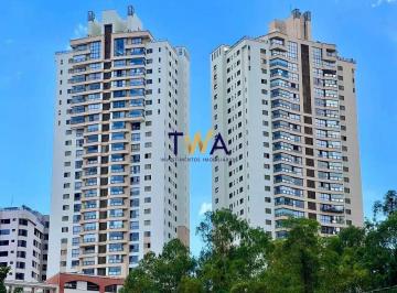 Apartamento · 274m² · 4 Quartos · 4 Vagas · Apartamento á venda, alto padrão com 274m² e 4 suítes, vista para as montanhas no Vila da Serra!!
