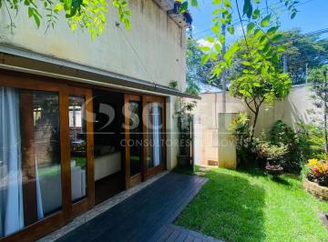 Casa · 345m² · 3 Quartos · 2 Vagas · Casa à  venda com 3 quartos  no Campo Belo!