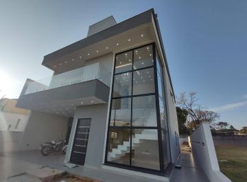 Casa · 305m² · 4 Quartos · 4 Vagas · Sobrado à venda com 3 suítes no Residencial Vila Verona