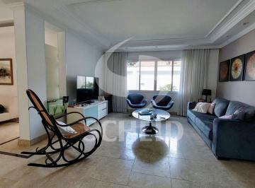 Casa · 265m² · 4 Quartos · Sobrado - Granja Julieta