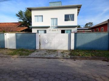 468863_iXdh7L9plZw8492Osy_46886365f34d993b4ab.jpg · Encantador sobrado isolado em um terreno amplo