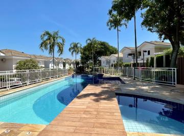 Casa · 142m² · 3 Quartos · 2 Vagas · Casa à venda com 3 quartos no Mansões Santo Antônio, Campinas.