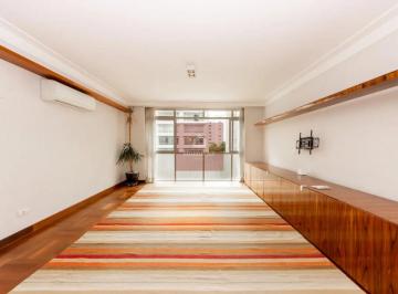 Apartamento · 198m² · 3 Quartos · 2 Vagas · Totalmente Reformado! São 3 dormitórios, 2 suítes, 2 vagas e com 198m² - Itaim Bibi