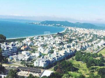 Foto 06 · Terreno com 615 m² em JURERE internacional, localizado a 200 metros da PRAIA