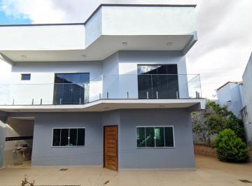 Casa de 4 quartos, Vicente Pires · COLÔNIA AGRÍCOLA SAMABAIA VICENTE PIRES  COM 3 SUÍTES  271M² CONSTRUÍDOS!