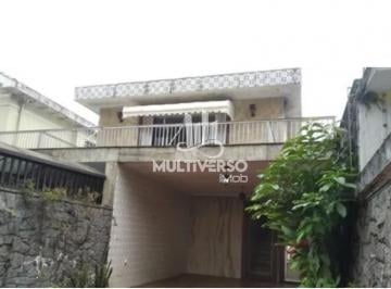 Casa · 200m² · 4 Quartos · 1 Vaga · Comprar Casa com 4 Dormitórios no Boqueirão em Santos
