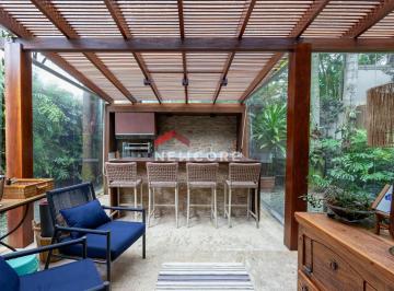 Casa · 350m² · 3 Quartos · 4 Vagas · Casa de condomínio em  Rua Bernardo Sanches - Real Parque - São Paulo/SP
