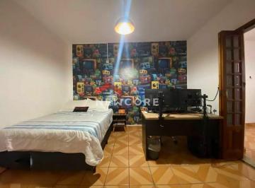 Casa · 174m² · 4 Quartos · 2 Vagas · Sobrado em Rua Giovanni Giusti - Centro - São Bernardo do Campo/SP