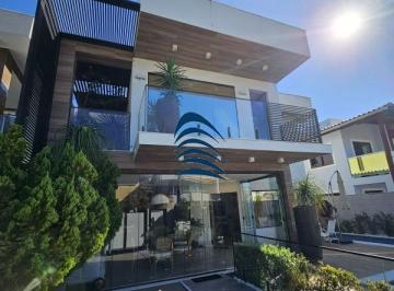 Foto 01 · Esplendida casa duplex em Lauro de Freitas Cinematográfica Mansão no condomínio UNIVILLAS com local
