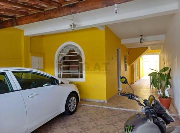 Foto 01 · Casa à venda em Sorocaba-SP: 2 quartos, 2 salas, 2 banheiros, 2 vagas de garagem, 330m² na Vila Sant