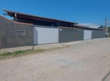 Casa · 65m² · 2 Quartos · 1 Vaga · 2 Casas em um terreno com entradas individuais com 1 suíte + 2 dormitórios a 950