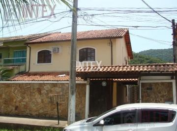 Foto 01 · Imperdível oportunidade: Casa à venda em Niterói-RJ, Maravista, 3 quartos, 1 suíte, 3 banheiros, 4 v