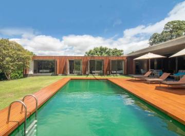 Casa · 2000m² · 5 Quartos · 6 Vagas · Casa em Condomínio - Porto Feliz - 5 Dormitórios - 650m².