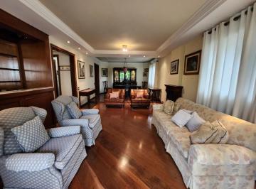 Apartamento · 210m² · 3 Quartos · 4 Vagas · Apartamento - Vila Nova Conceição - 3 Suítes - 210m².