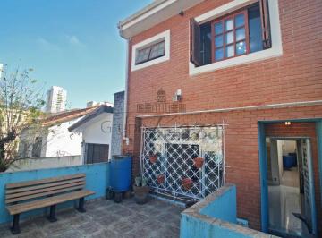 fachada · Casa Padrão em São Paulo