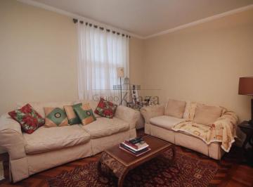 Casa · 385m² · 3 Quartos · 4 Vagas · Casa - Jardim Paulista - 3 Dormitórios - 180m².