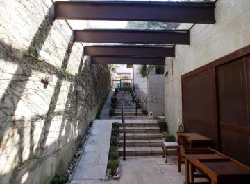acesso principal · Casa - Pacaembu - 3 Dormitórios - 350m²