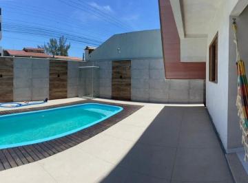 Casa de 3 quartos, Laguna · 2 Casas à venda na Praia do Mar Grosso em Laguna/SC