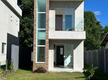 Casa de 3 quartos, Camaçari · Linda casa duplex em condomínio