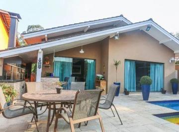 Casa de 3 quartos, São Paulo · Casa no Parque dos Príncipes, com piscina, ampla garagem, 3 suítes .