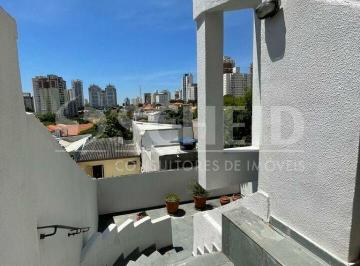 Casa · 220m² · 3 Quartos · 2 Vagas · Belo sobrado esperando por voce