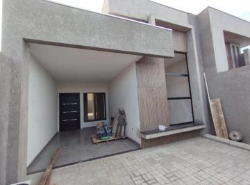 Casa · 98m² · 3 Quartos · 2 Vagas · Imperdível! Casa à venda em Foz do Iguaçu-PR, Jardim Ipê Lv, 3 quartos, 1 suíte, 2 salas, 2 banheiro